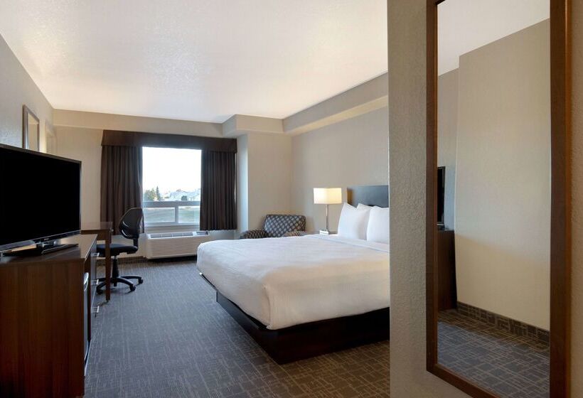 בית מלון כפרי Days Inn & Suites By Wyndham Yorkton