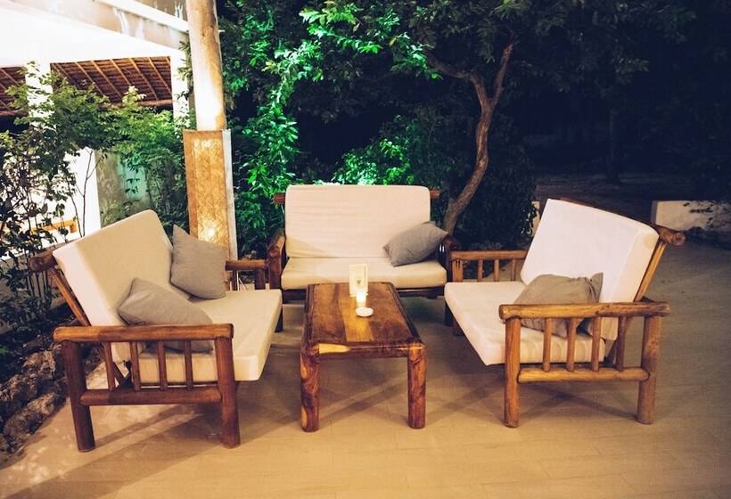 호텔 Dhow Inn Boutique