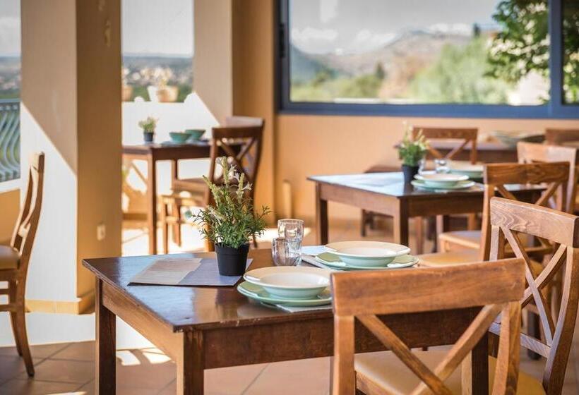 酒店 Diana Studios