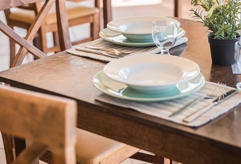 酒店 Diana Studios