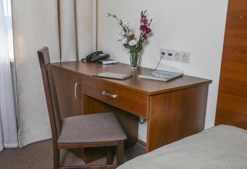 هتل Dnepropetrovsk