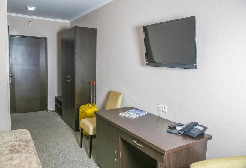 هتل Dnepropetrovsk