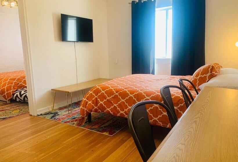 호텔 Dragonfly Motor Lodge