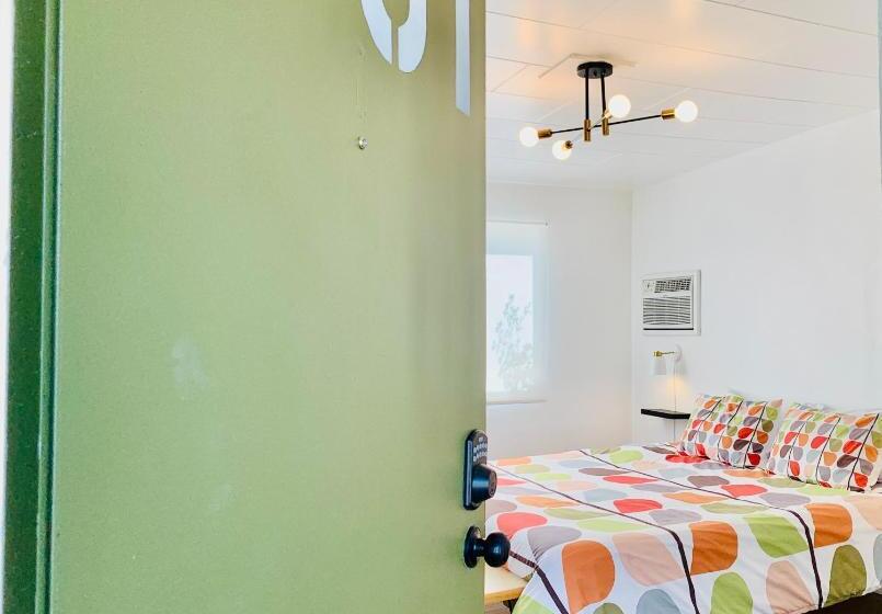 호텔 Dragonfly Motor Lodge