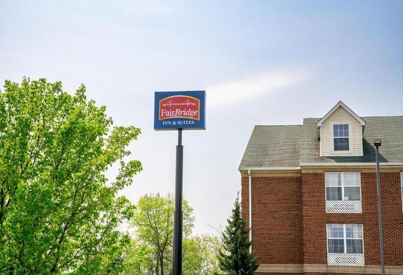 فندق Blisspoint Inn & Suites Marion