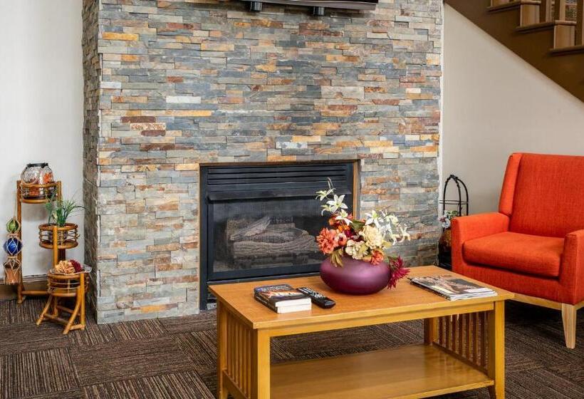 فندق Blisspoint Inn & Suites Marion