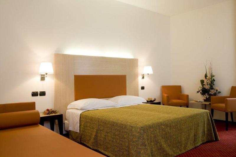 ホテル Fontanelle