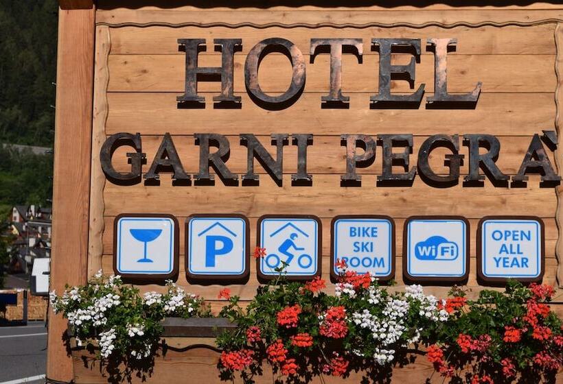 בית מלון כפרי Garni Pegra