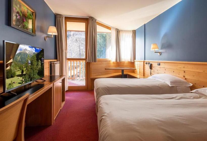 בית מלון כפרי Garni Pegra