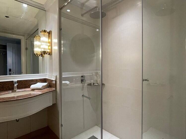 Grand Regal Hotel Davao