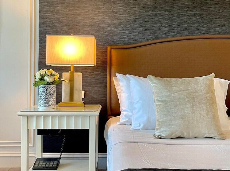 Grand Regal Hotel Davao