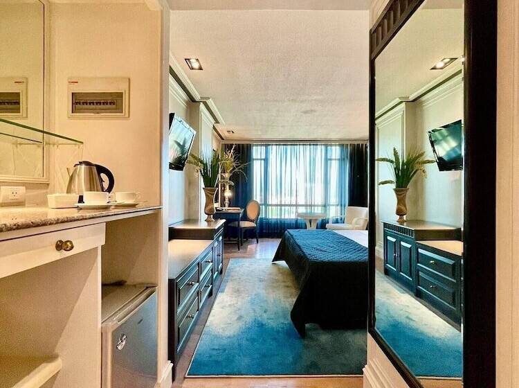 Grand Regal Hotel Davao