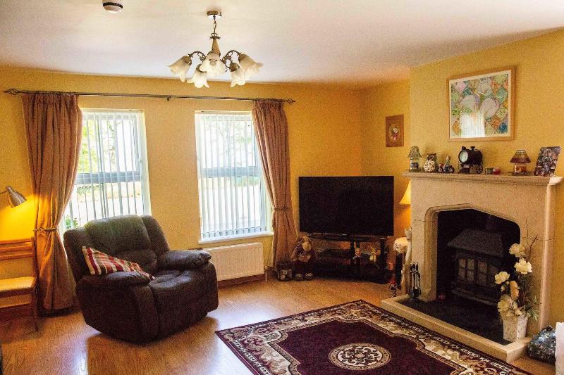 בית מלון כפרי Groarty House/manor