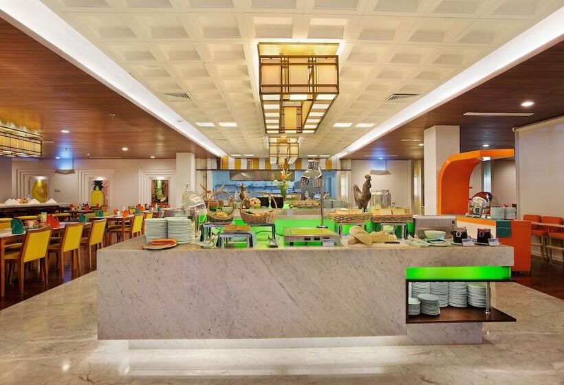 Harris Hotel & Conventions Malang