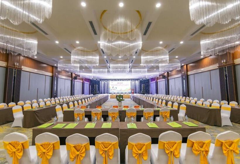 هتل Hoang Son Peace