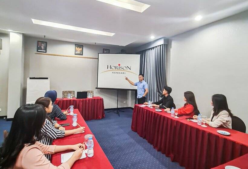 酒店 Horison Kendari