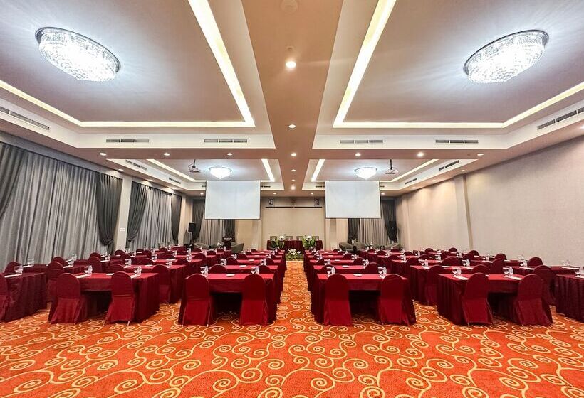 酒店 Horison Kendari