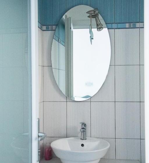 בית מלון כפרי Ikaros Studios & Apartments