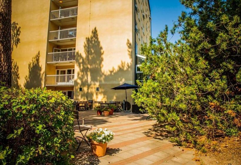 ホテル L Morby  Danderyd Hospital