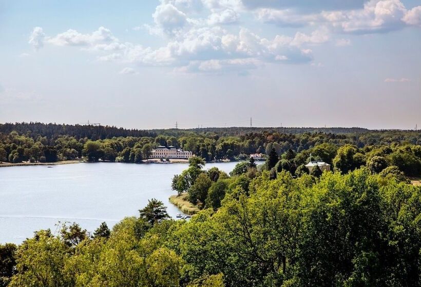 ホテル L Morby  Danderyd Hospital