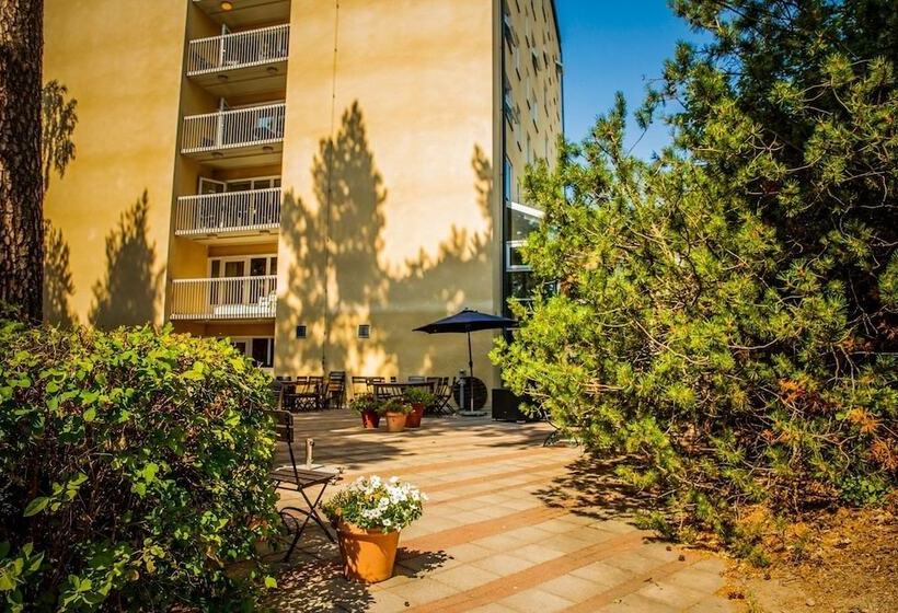 ホテル L Morby  Danderyd Hospital