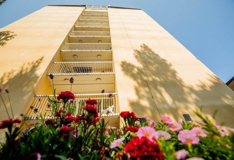 ホテル L Morby  Danderyd Hospital