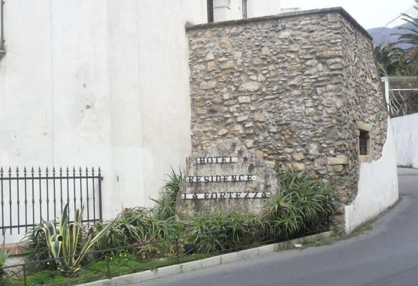 בית מלון כפרי La Fortezza