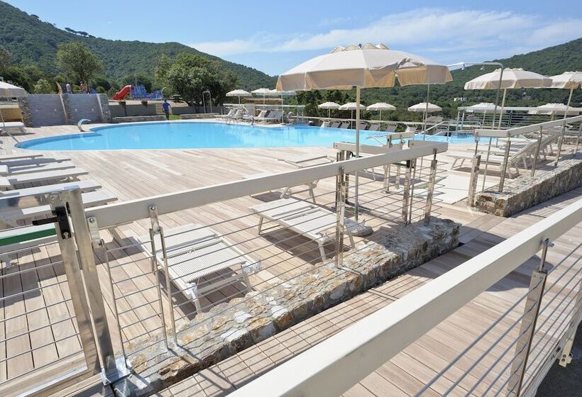 Отель La Perla Del Golfo