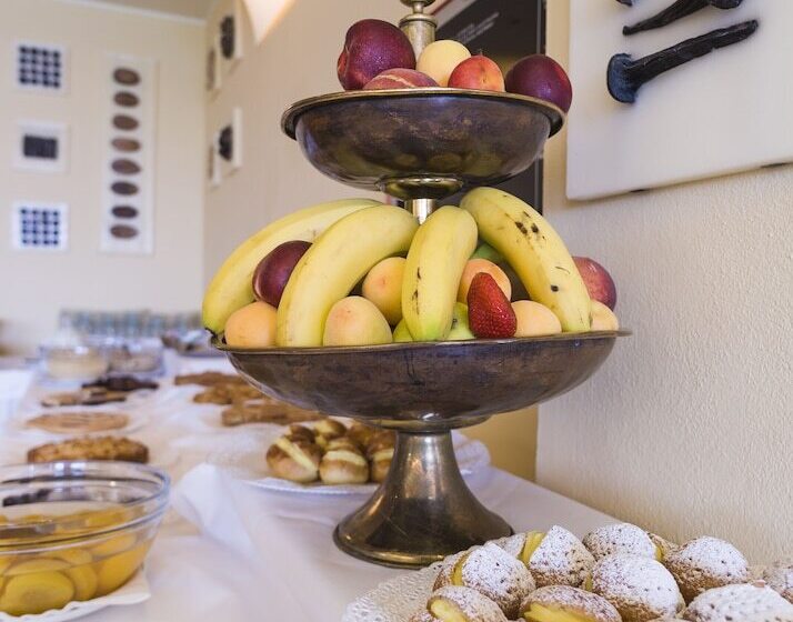 Отель La Perla Del Golfo