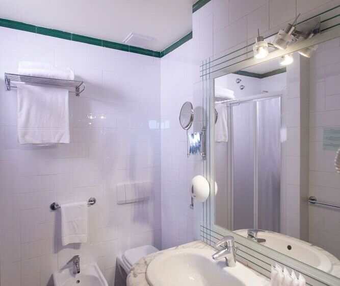 Отель La Perla Del Golfo