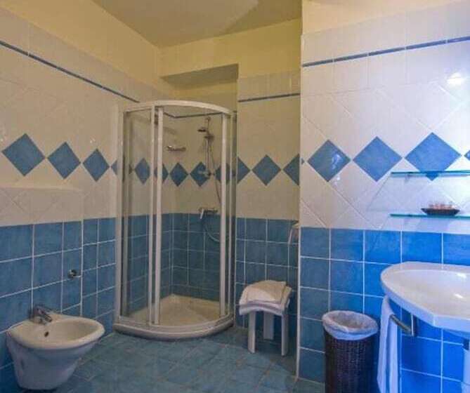 Отель La Perla Del Golfo