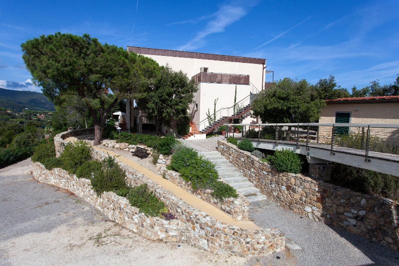 Отель La Perla Del Golfo