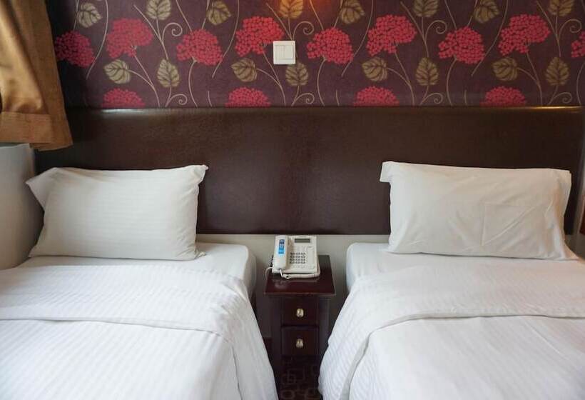 Lander Hotel Prince Edward