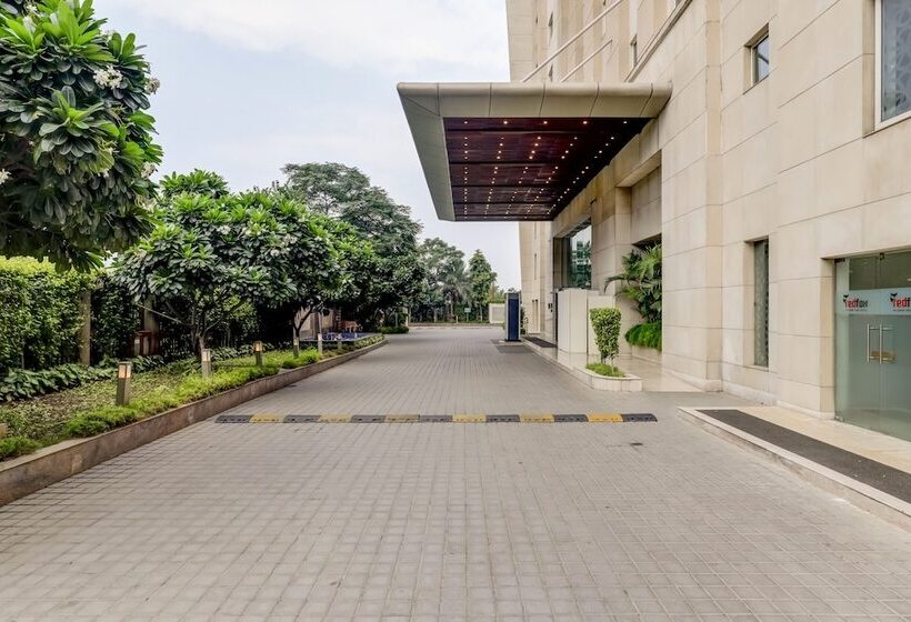 酒店 Lemon Tree Premier Delhi Airport