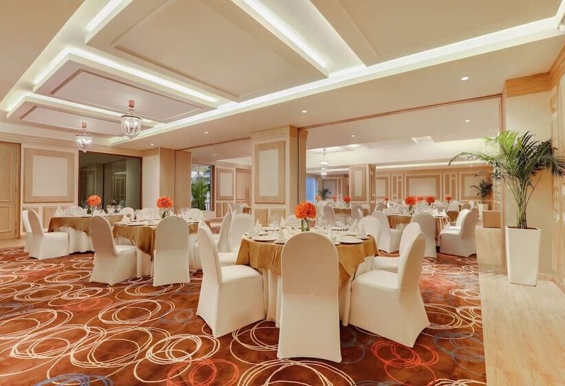 酒店 Lemon Tree Premier Delhi Airport