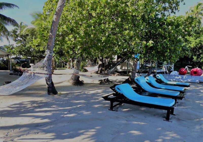 Отель Likuri Island Resort Fiji