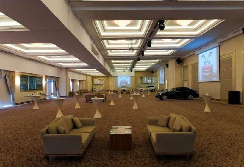 酒店 Ng Afyon Wellness & Convention
