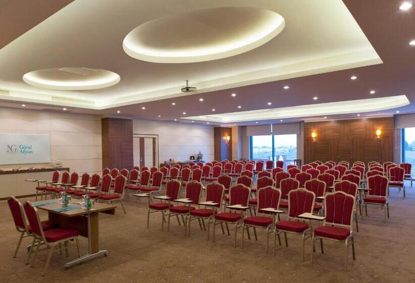 酒店 Ng Afyon Wellness & Convention