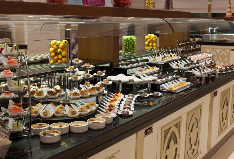 فندق Ng Afyon Wellness & Convention