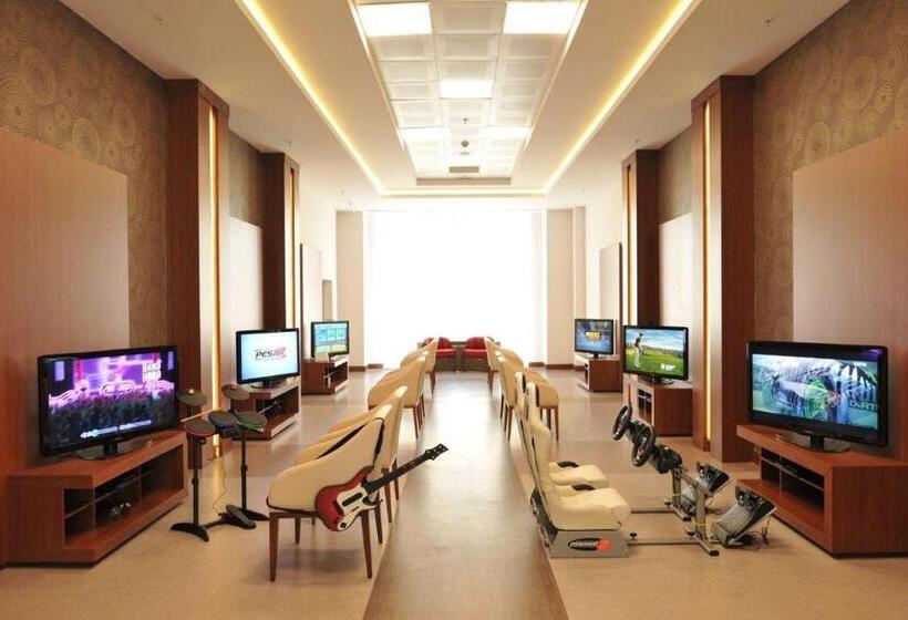 فندق Ng Afyon Wellness & Convention