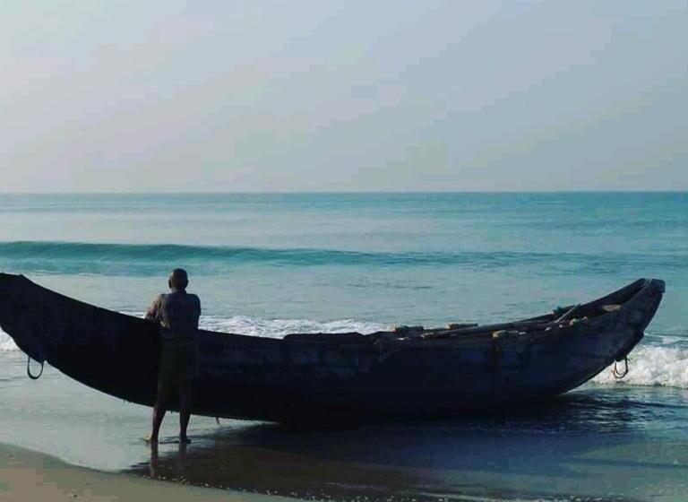 هتل Oceanic Beach Residency