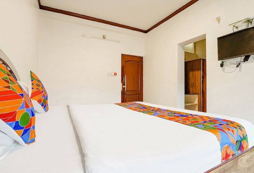 Отель Orchid Inn