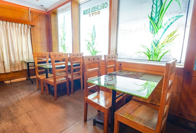 ホテル Orchid Inn