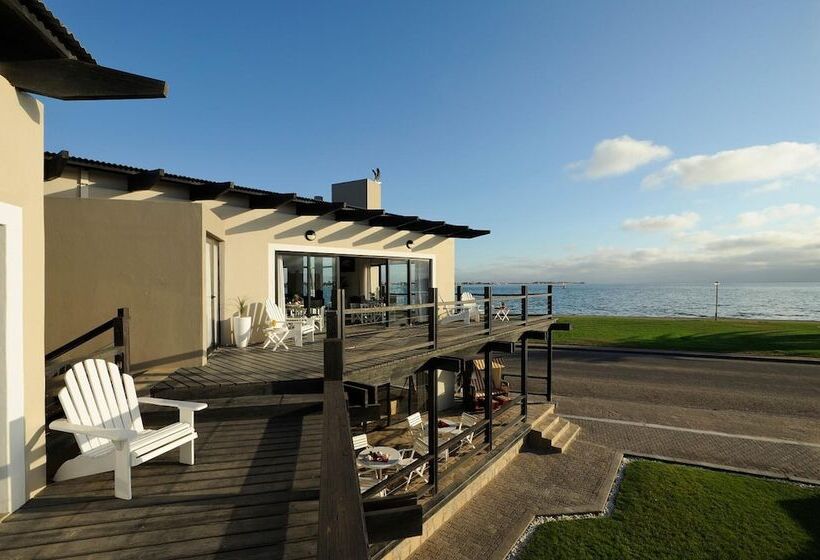 Hotel Oyster Box Guesthouse