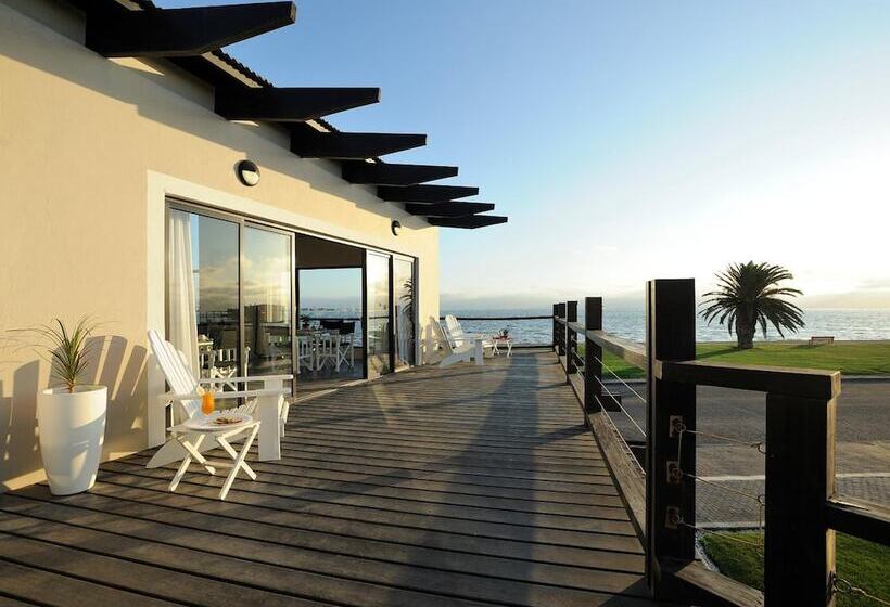 Hotel Oyster Box Guesthouse