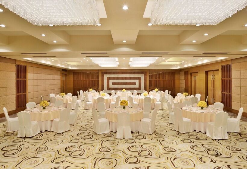 Radisson Blu Hotel, Indore