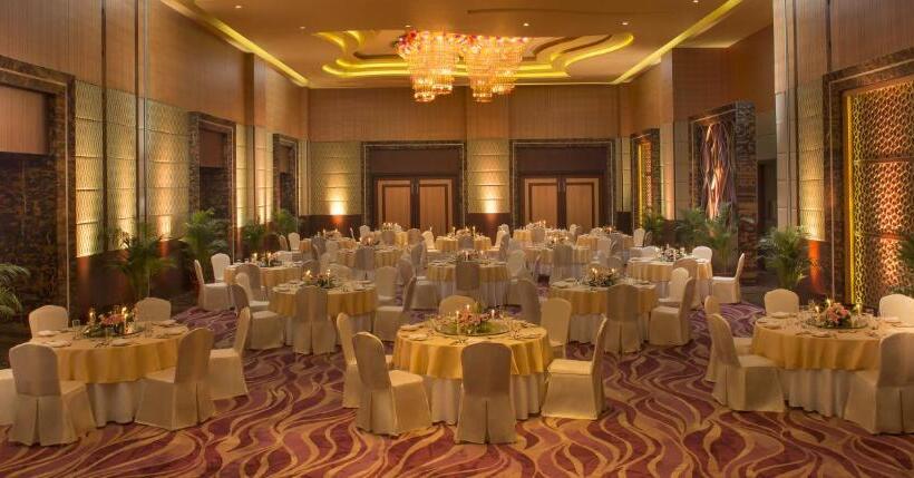 Radisson Blu Hotel, Indore