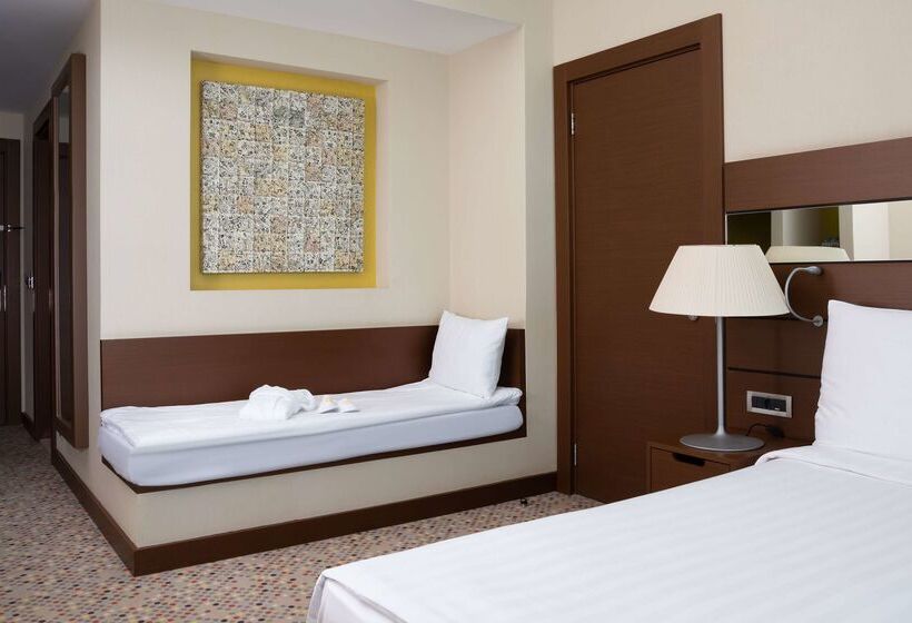 هتل Radisson Blu Resort & Congress Centre Sochi