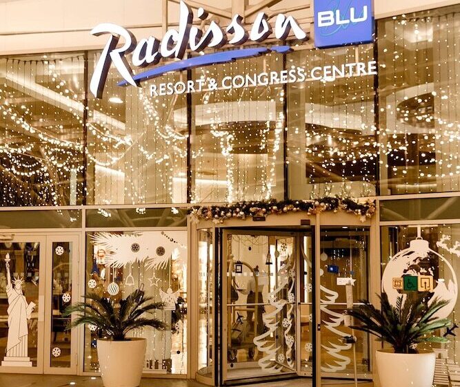 هتل Radisson Blu Resort & Congress Centre Sochi