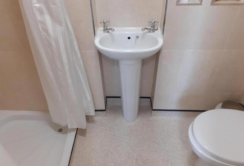 فندق Redclyffe Guesthouse